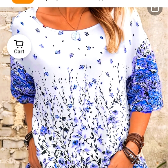 NWOT Beautiful Floral Print Short Sleeve T-Shirt - Picture 1 of 2